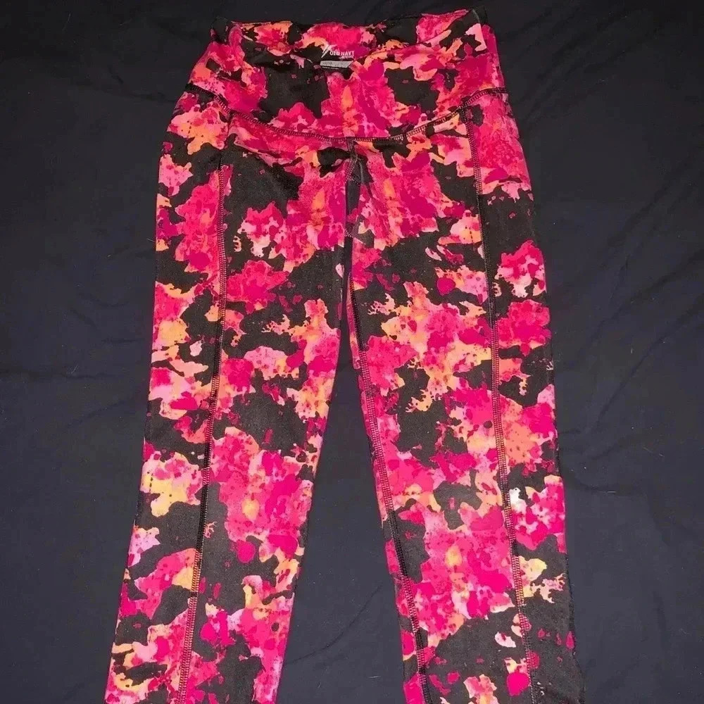 🧽Old Navy Cropped Leggings